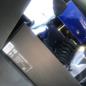 Men Jordan’s size 12